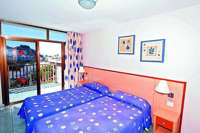 Grupotel Revoli Puerto Rico  Exterior photo